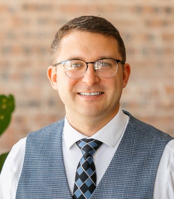 Portrait of Trevor Howell, Realtor®, SRS, MRP.